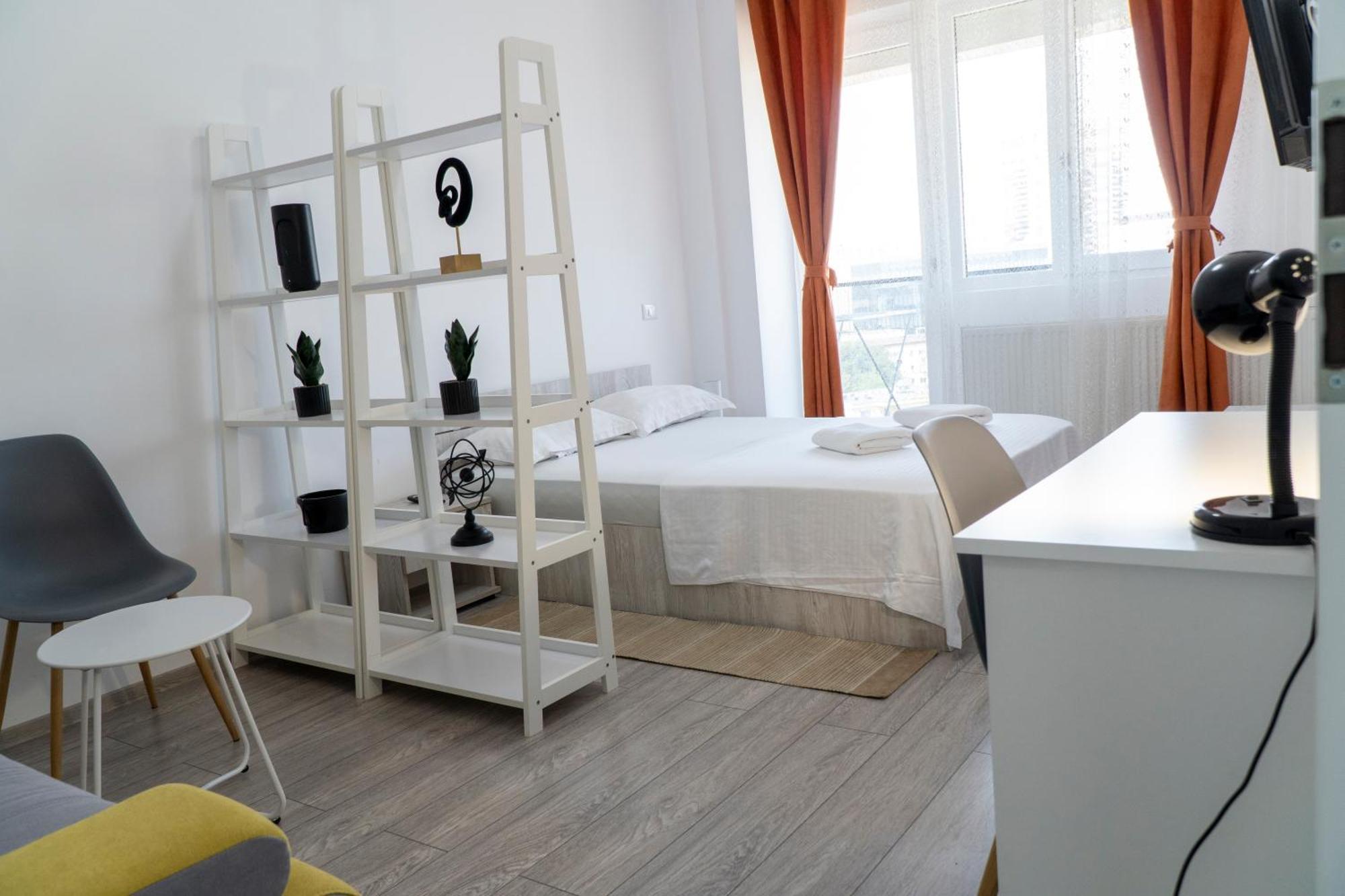 Center Apartment Palas Mall View Iasi Ngoại thất bức ảnh