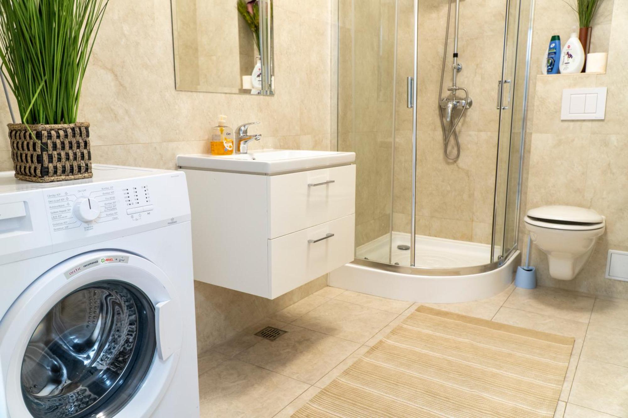 Center Apartment Palas Mall View Iasi Ngoại thất bức ảnh